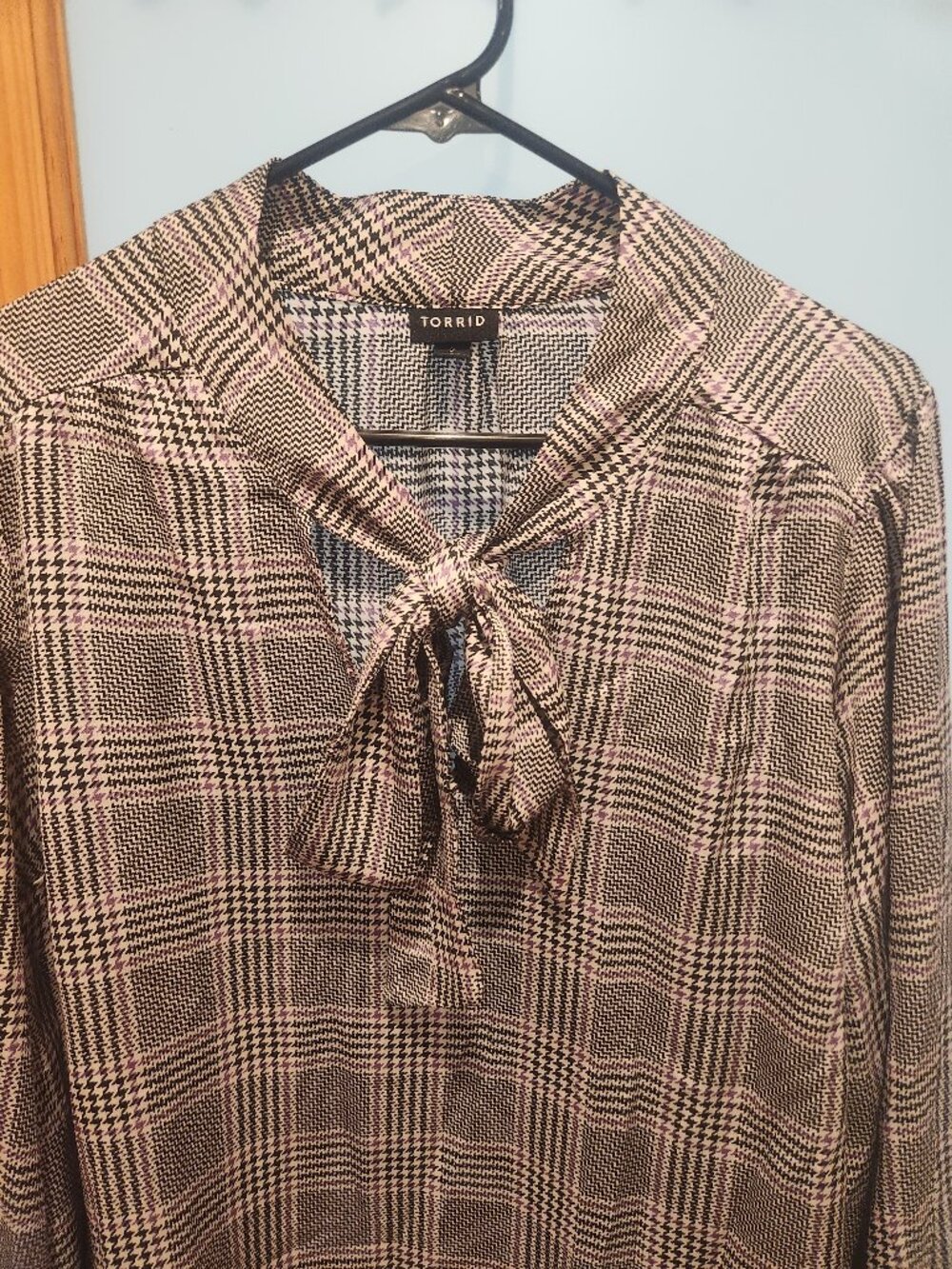 Torrid Plaid Houndstooth Long-Sleeve Top with Bow